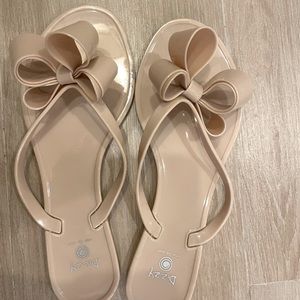 Dizzy shoes sandals beige size 38
